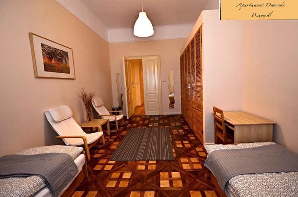 Apartament Dworski Przemyśl Exterior foto